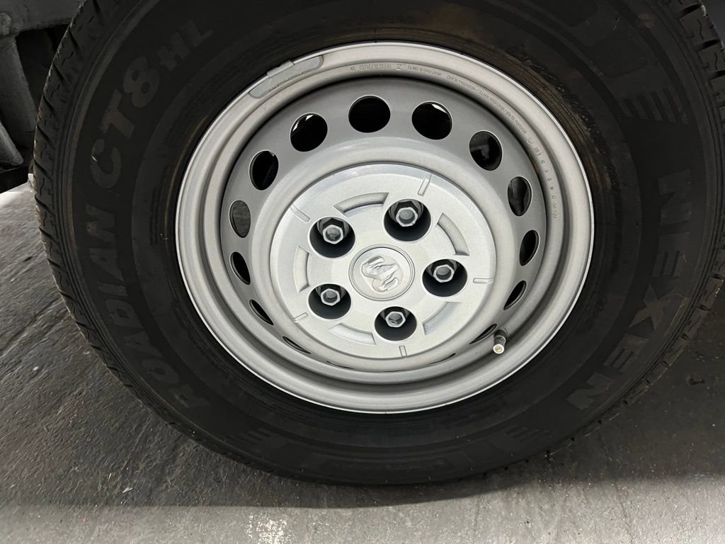 Used 2024 RAM ProMaster 3500 w/ Delivery Van Package image 40