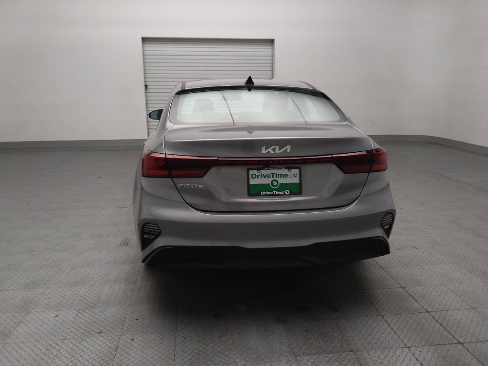 Used 2023 Kia Forte LXS FWD image 6