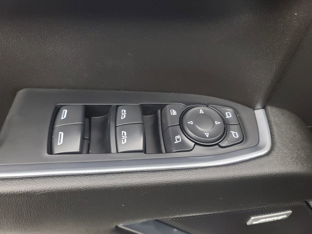 Used 2024 Chevrolet Silverado 1500 LTZ image 26