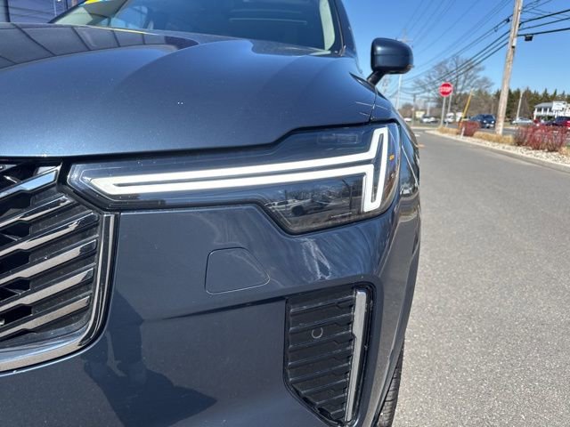 Certified 2025 Volvo XC90 B6 Plus image 6