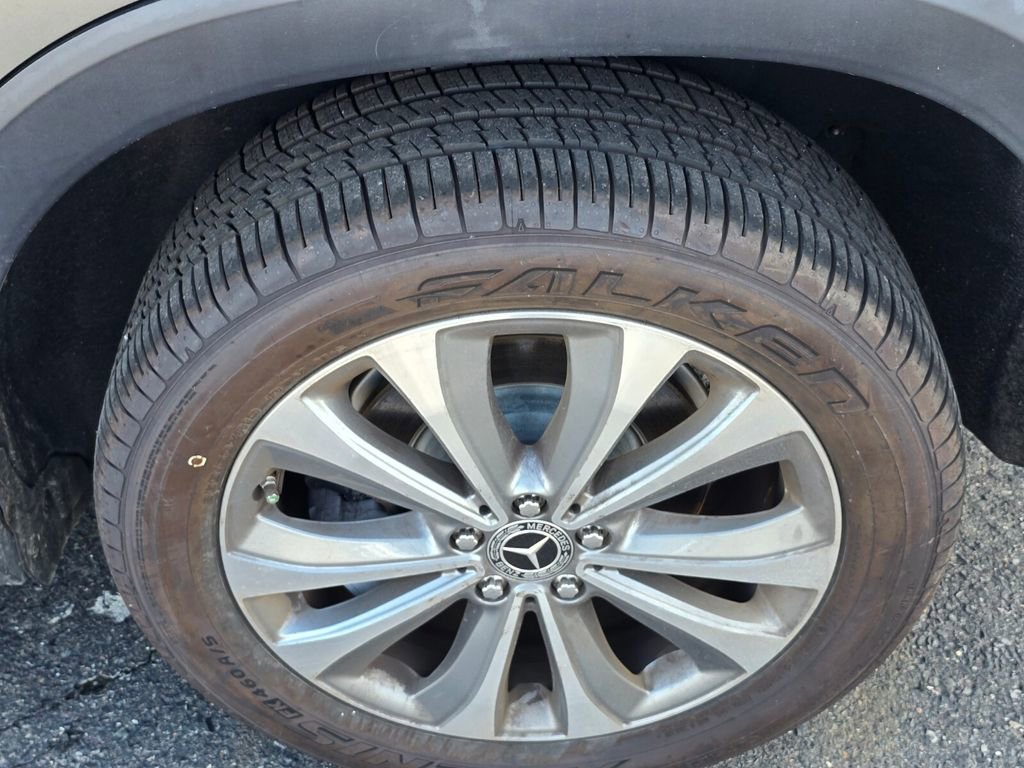 Used 2020 Mercedes-Benz GLE 350 4MATIC image 13