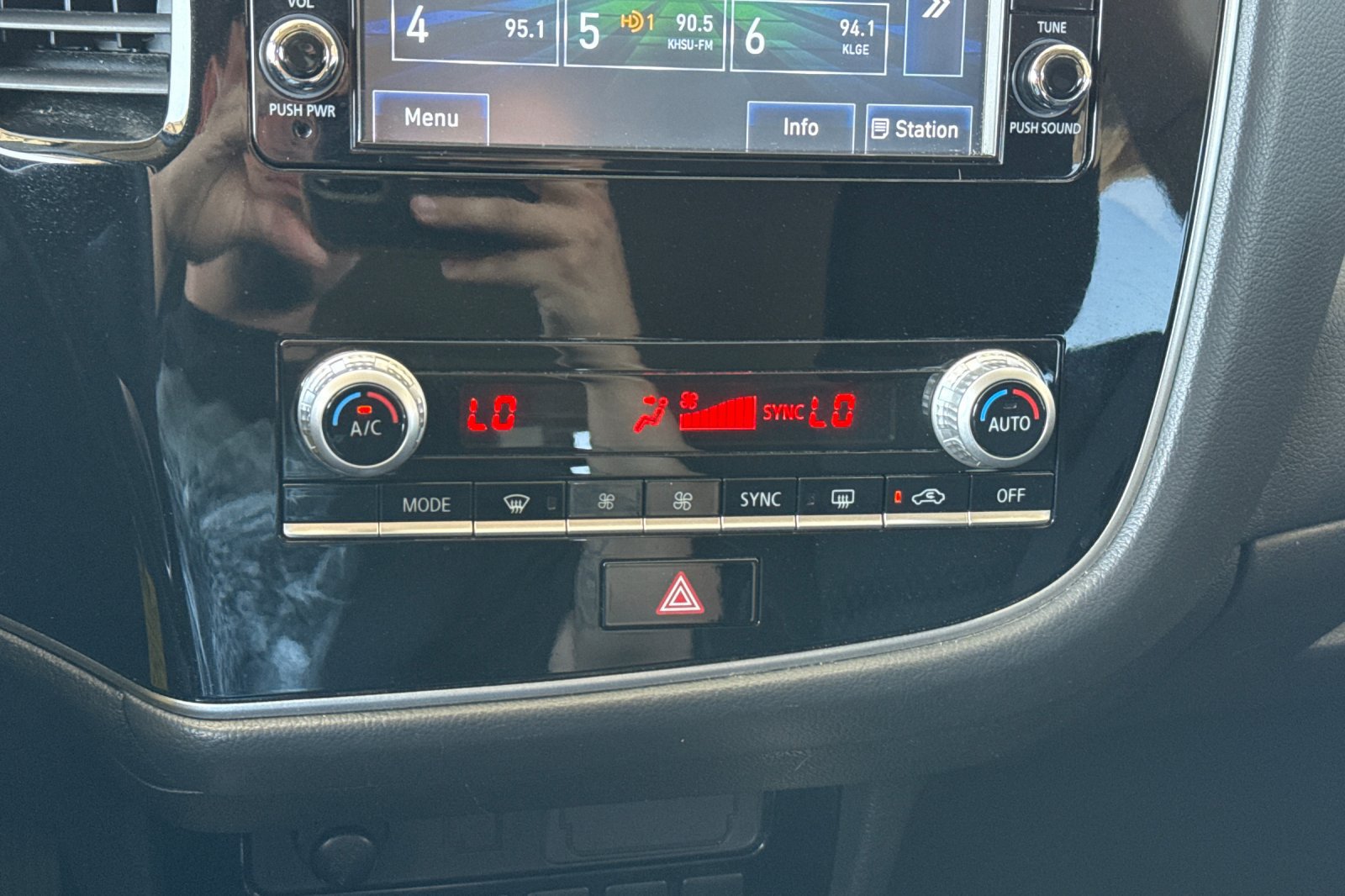 Used 2020 Mitsubishi Outlander ES FWD image 31