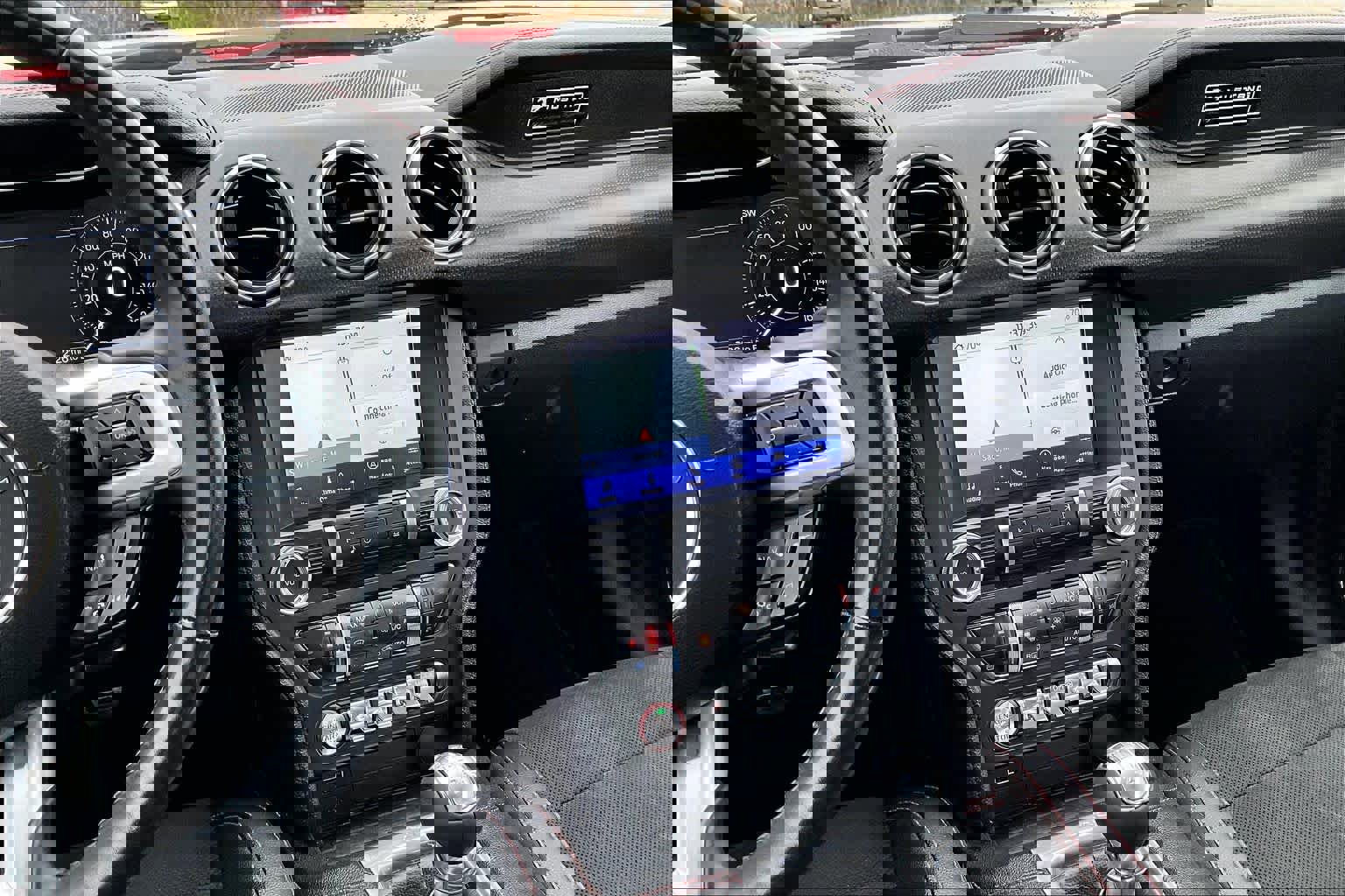 Used 2020 Ford Mustang GT Premium w/ Equipment Group 401A image 6