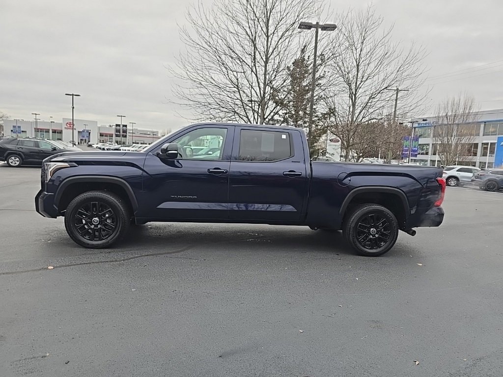 Used 2024 Toyota Tundra Limited image 3