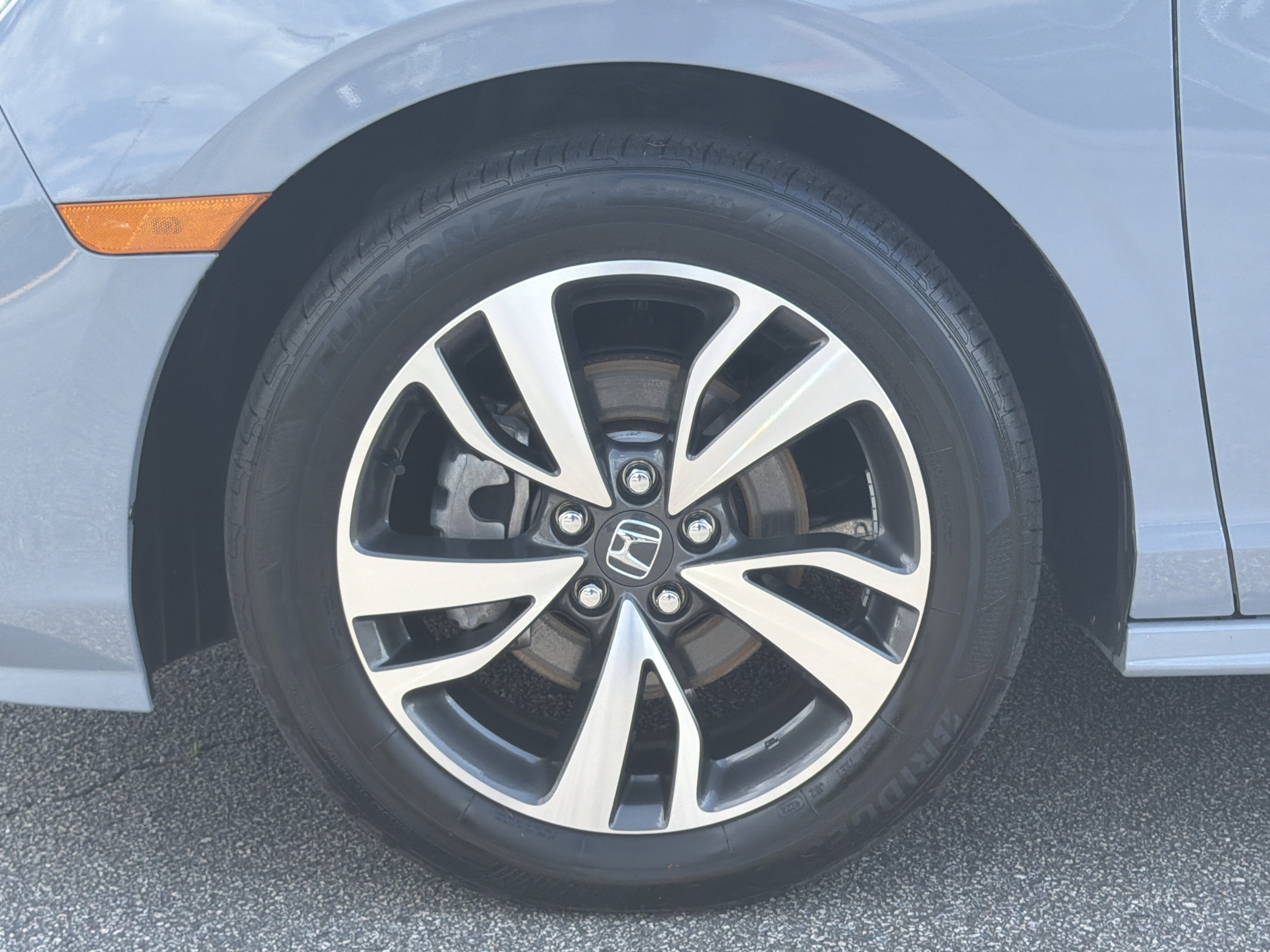 Used 2024 Honda Odyssey Touring image 37