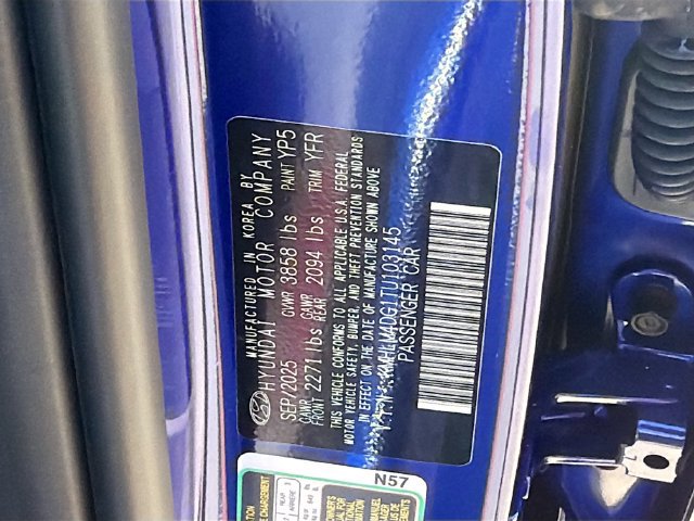 Certified 2026 Hyundai Elantra Sport FWD image 32
