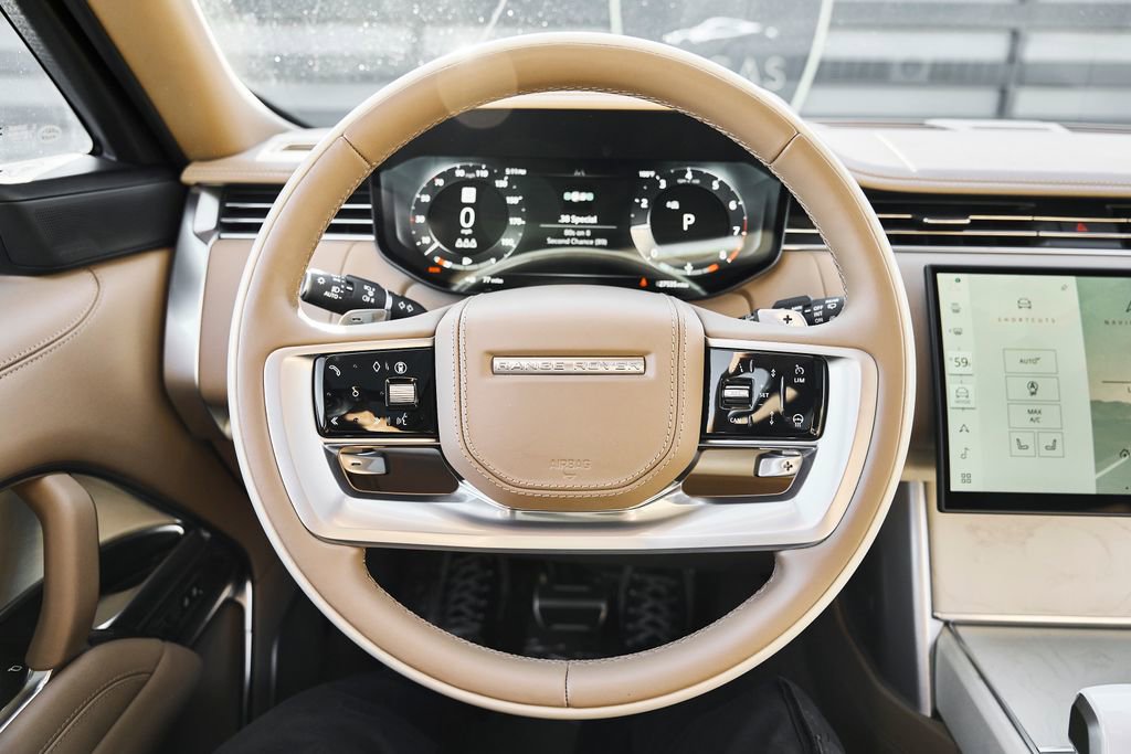 Used 2024 Land Rover Range Rover SV AWD/4WD image 57