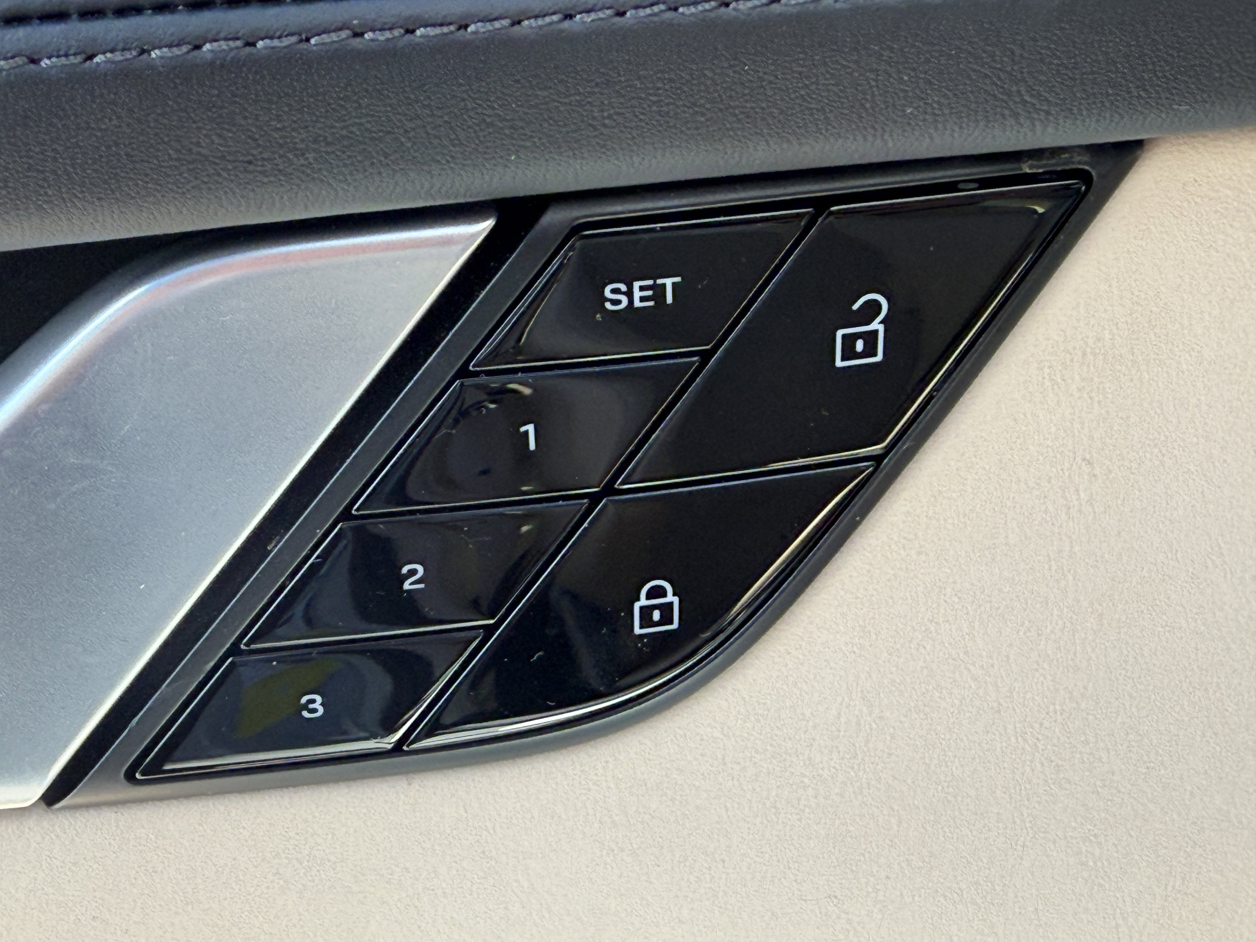 Certified 2021 Porsche 911 Turbo S image 19