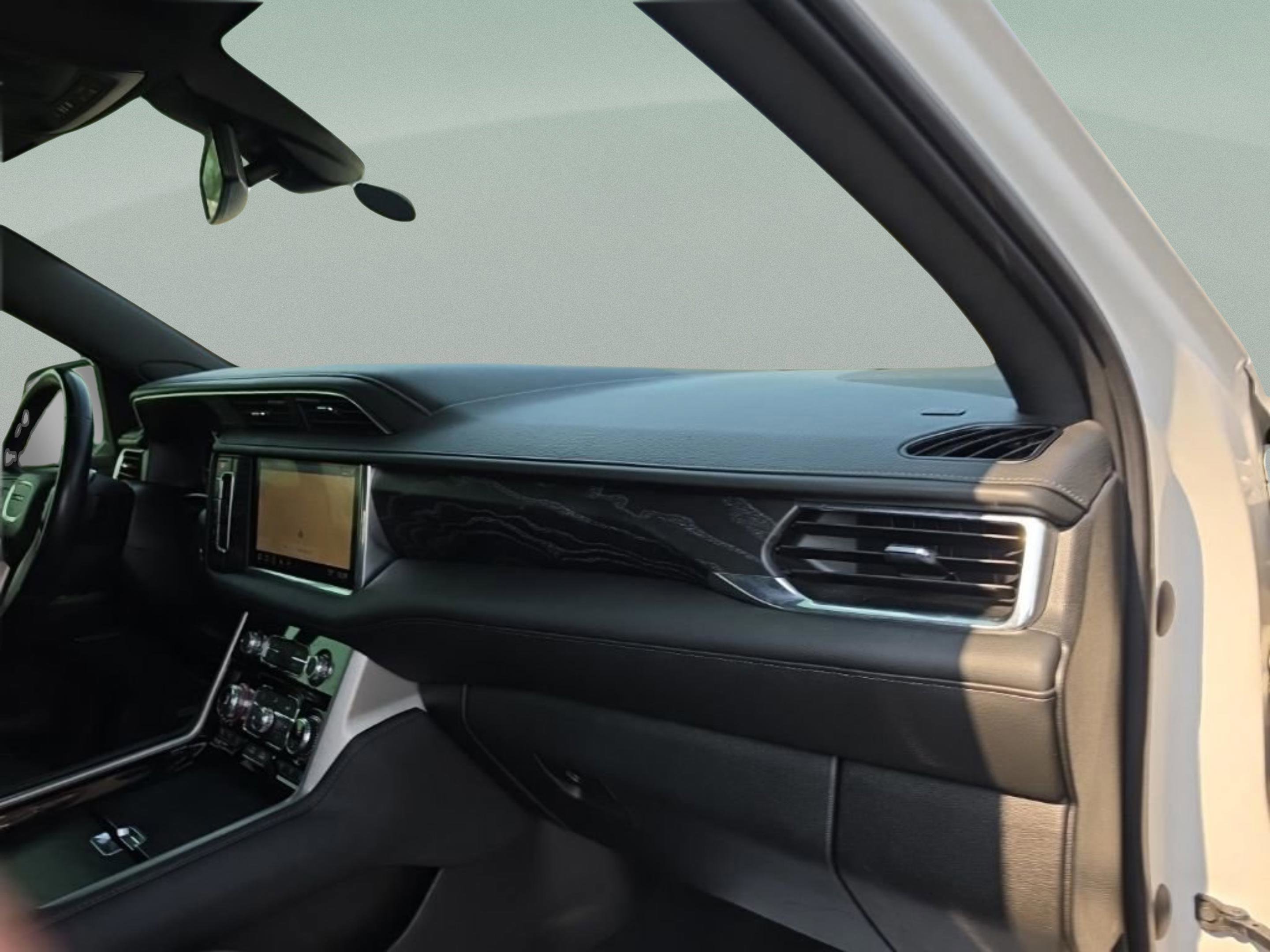 Used 2021 GMC Yukon Denali w/ LPO, Illumination Package image 34