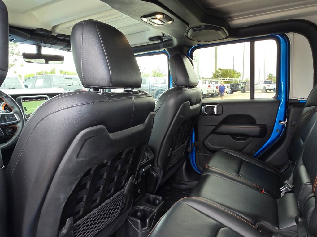 Used 2022 Jeep Gladiator Mojave w/ Cold Weather Group image 18