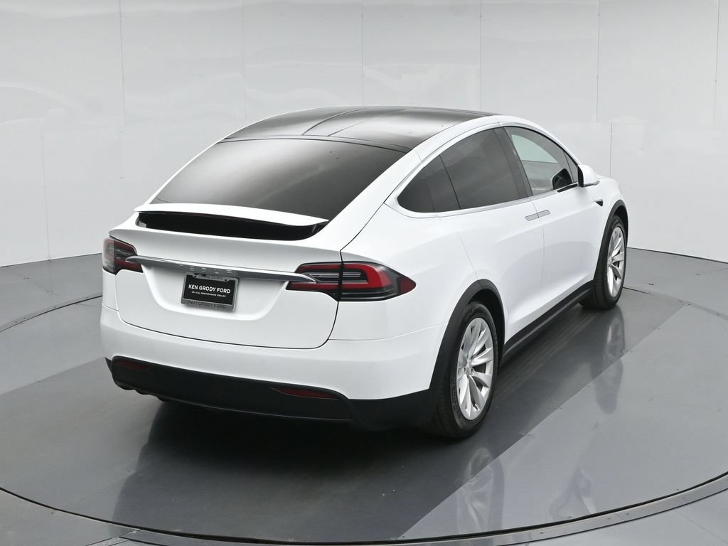 Used 2020 Tesla Model X Long Range AWD/4WD image 32