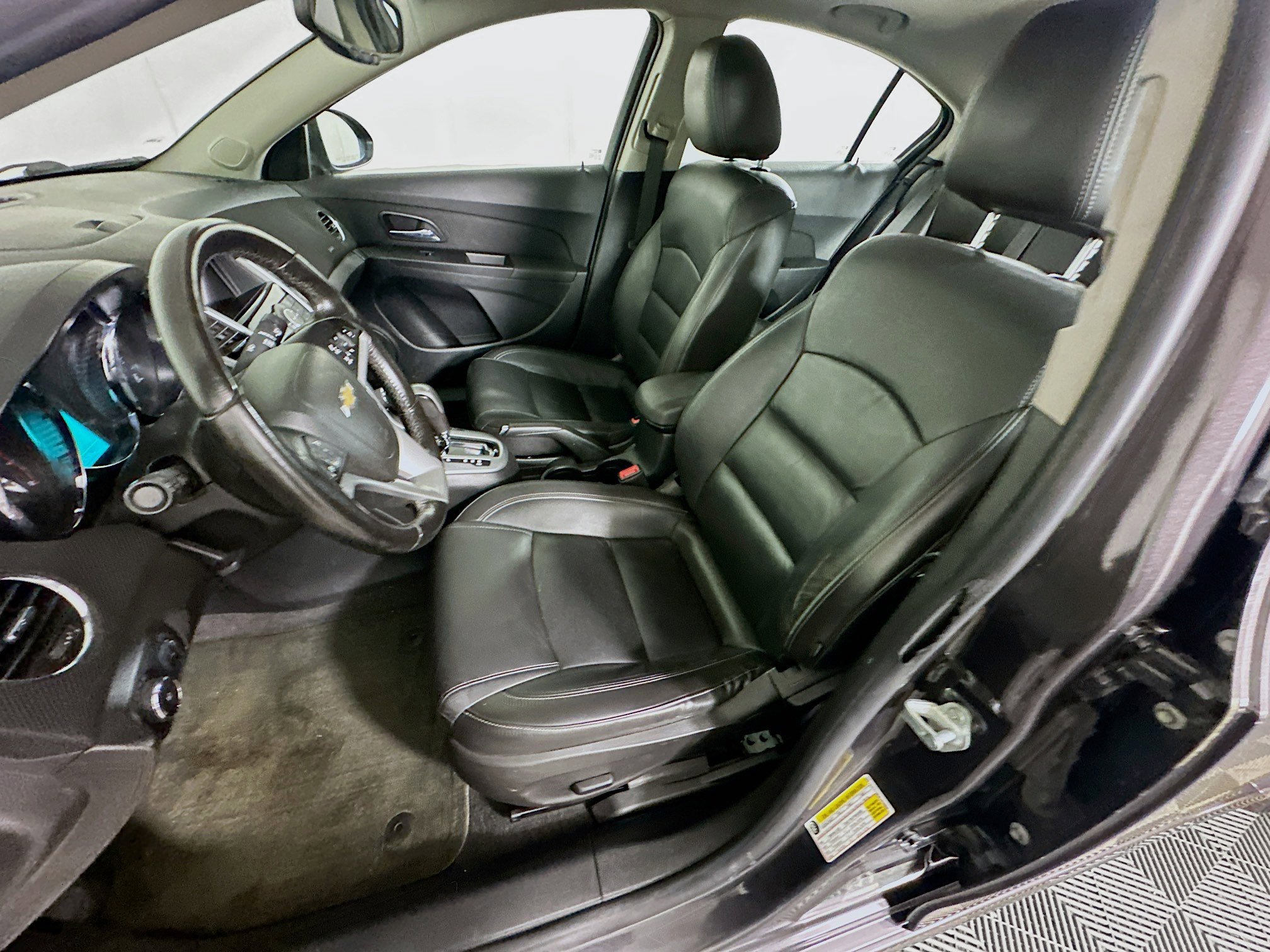 Used 2014 Chevrolet Cruze LT w/ RS Package image 13