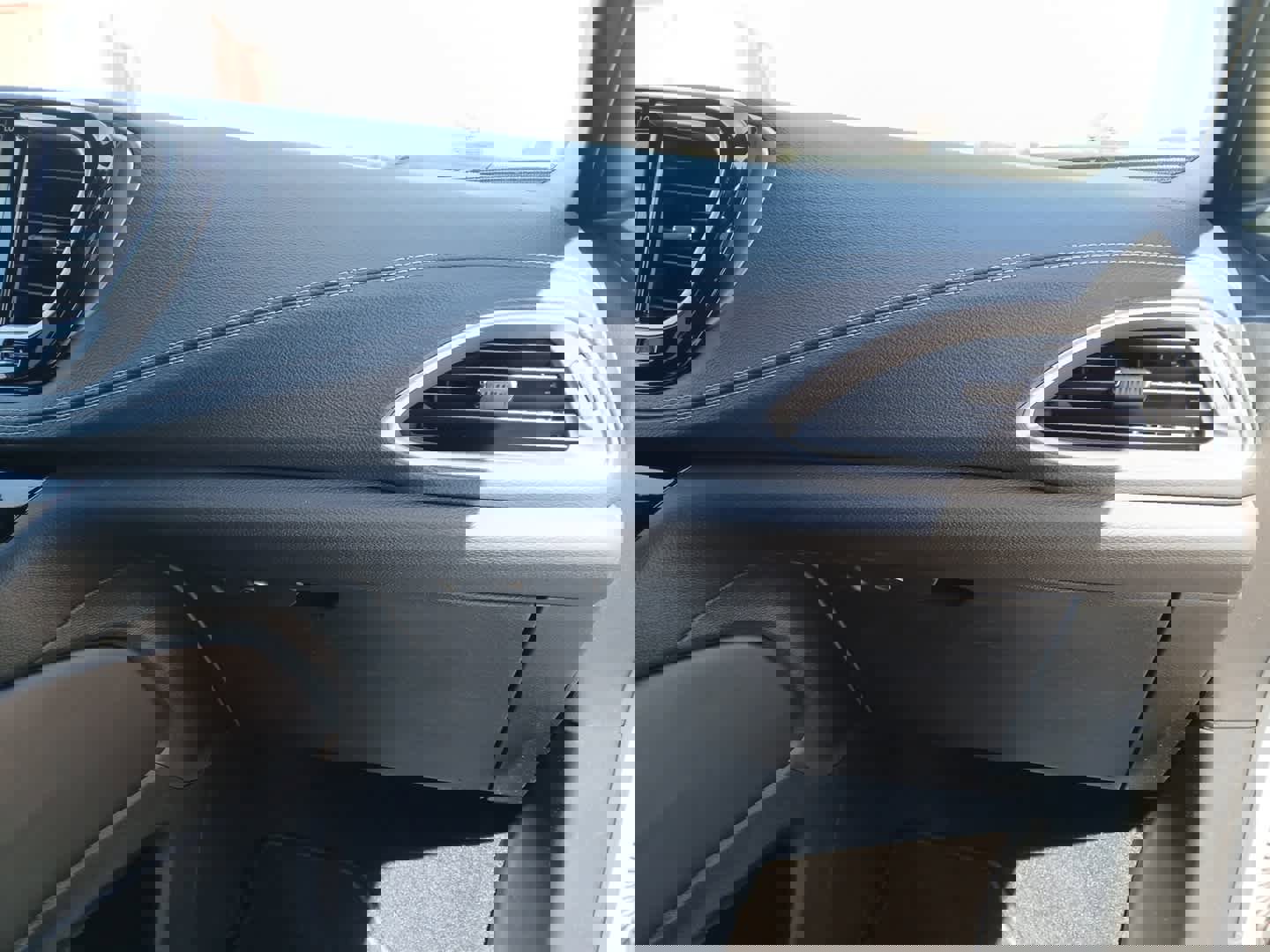 New 2026 Chrysler Pacifica Limited w/ S Appearance Package image 51