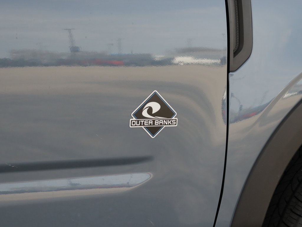 Used 2024 Ford Bronco Sport Outer Banks w/ Tech Package image 38