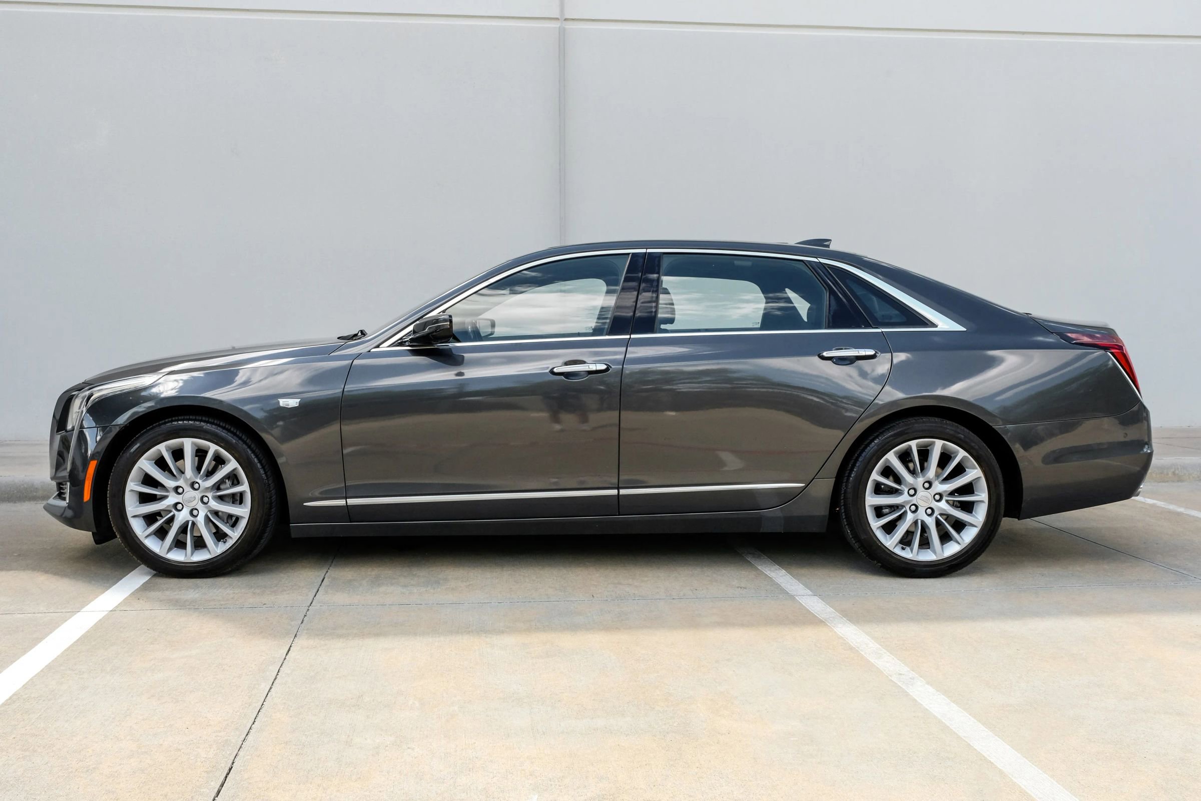 Used 2017 Cadillac CT6 Luxury image 9