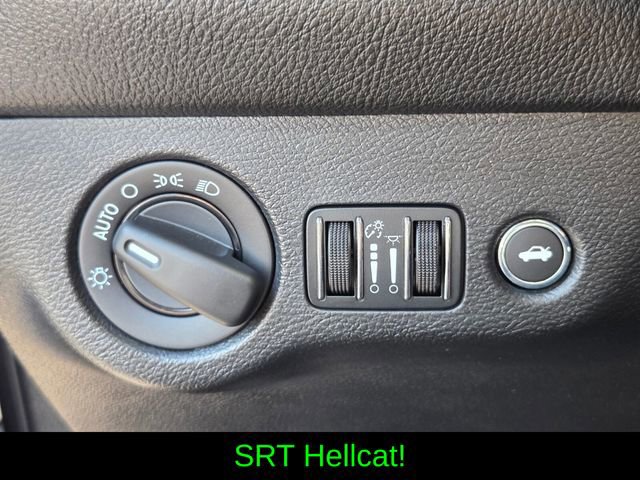 Used 2016 Dodge Challenger SRT Hellcat image 20