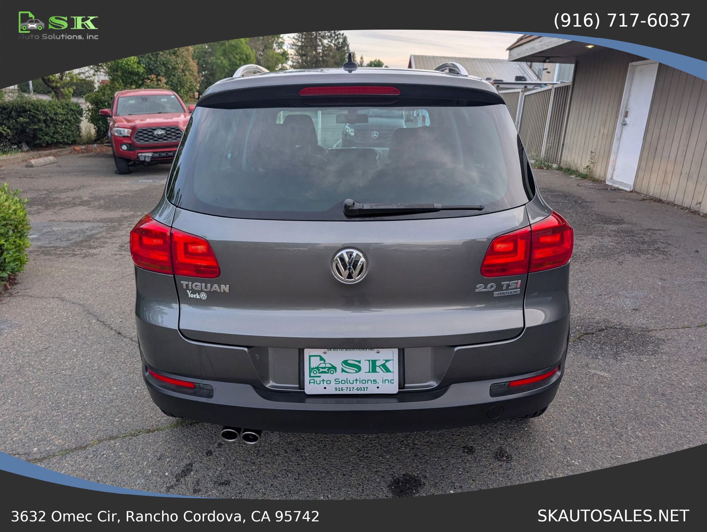 Used 2013 Volkswagen Tiguan SEL AWD/4WD image 9