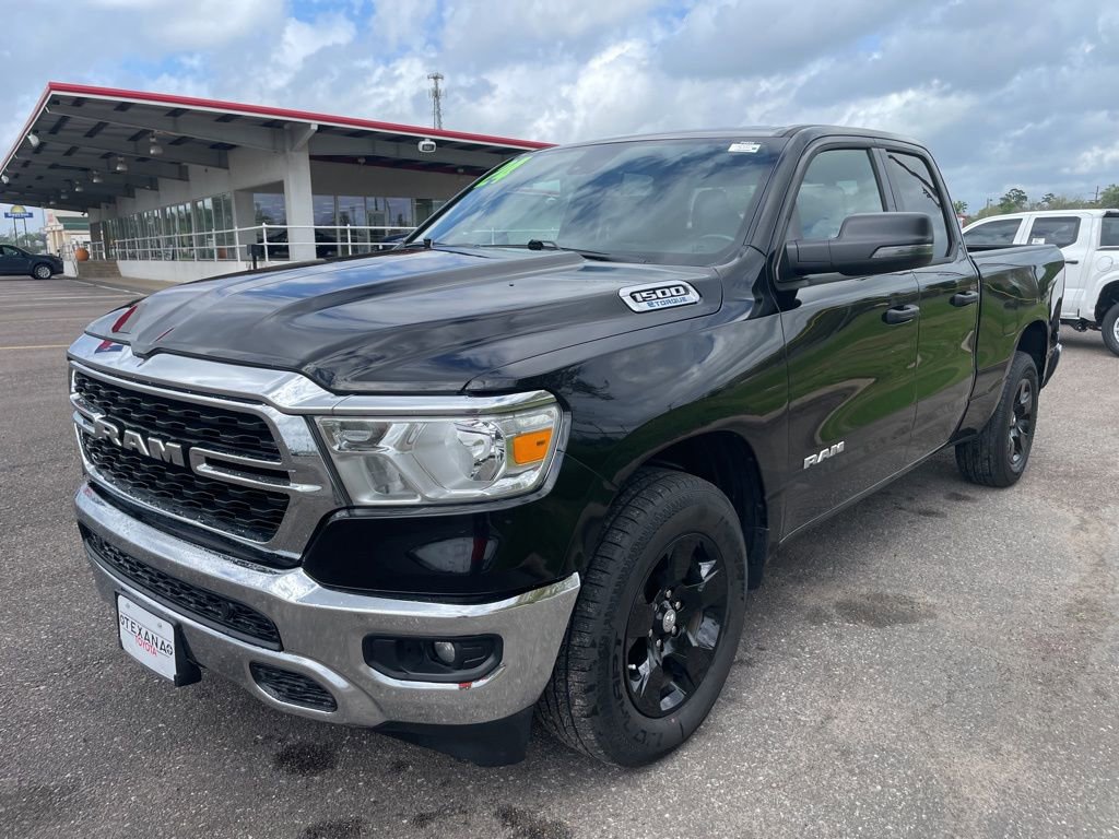 Used 2024 RAM 1500 Lone Star RWD image 3