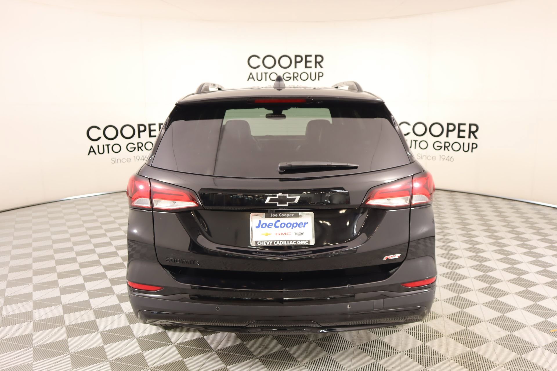 Used 2024 Chevrolet Equinox RS w/ LPO, Floor Liner Package FWD image 21