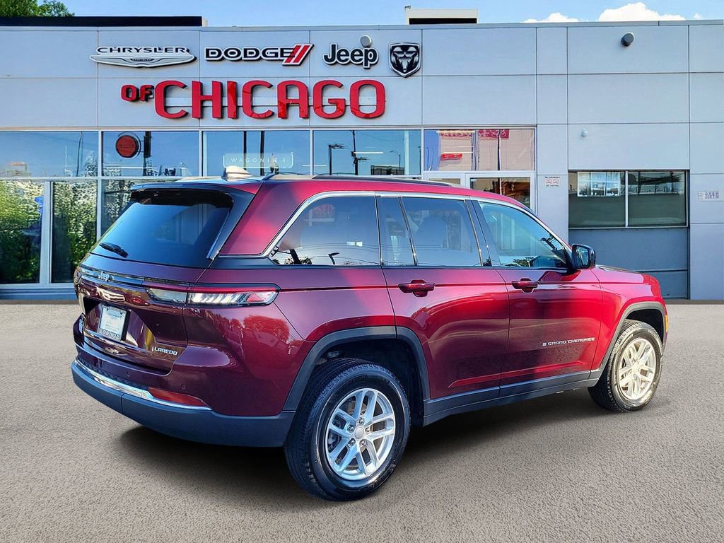 Used 2024 Jeep Grand Cherokee Laredo X w/ Trailer Tow Package image 6