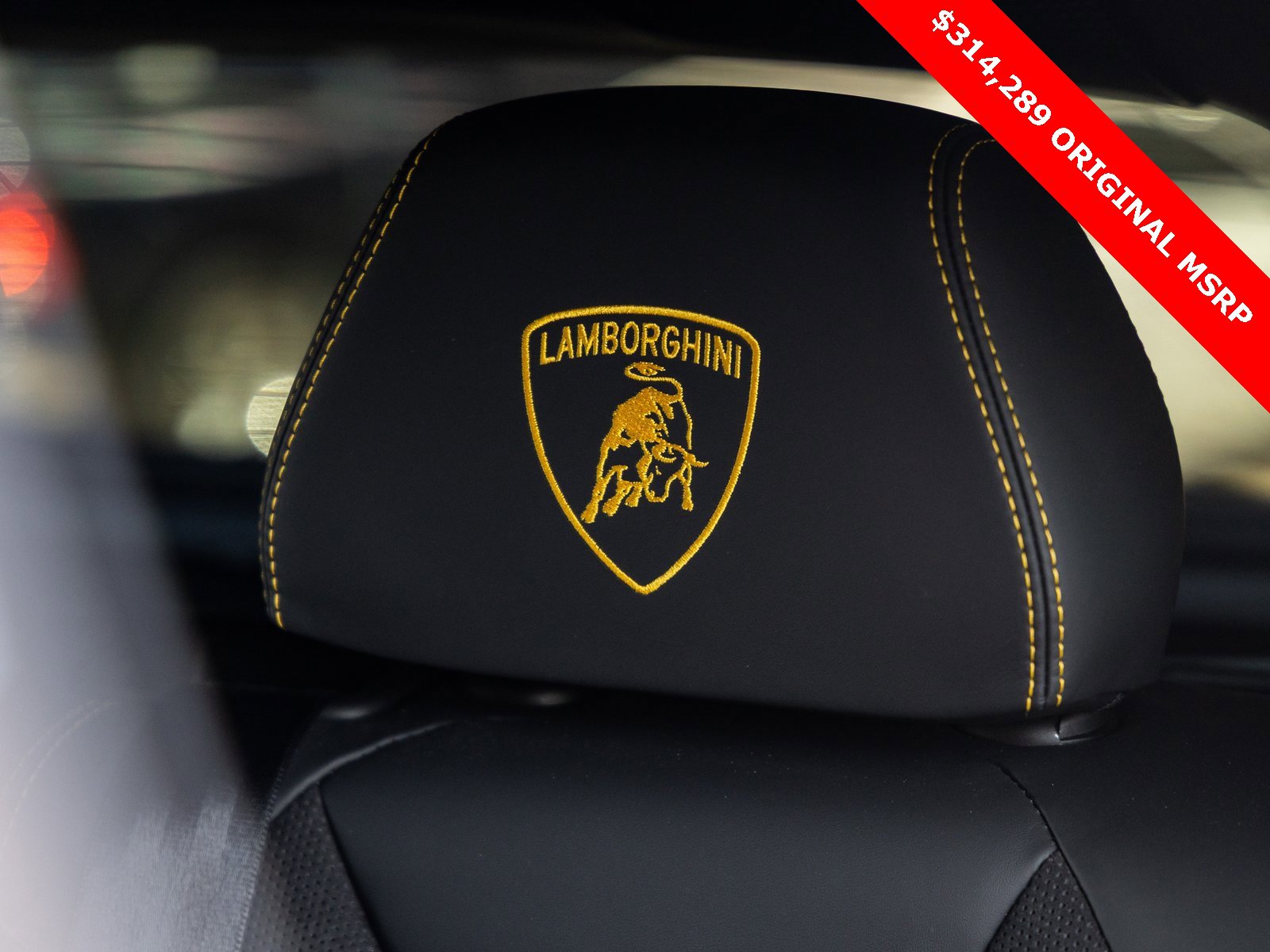 Used 2023 Lamborghini Urus S image 42
