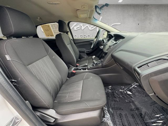 Used 2017 Ford Focus S image 24