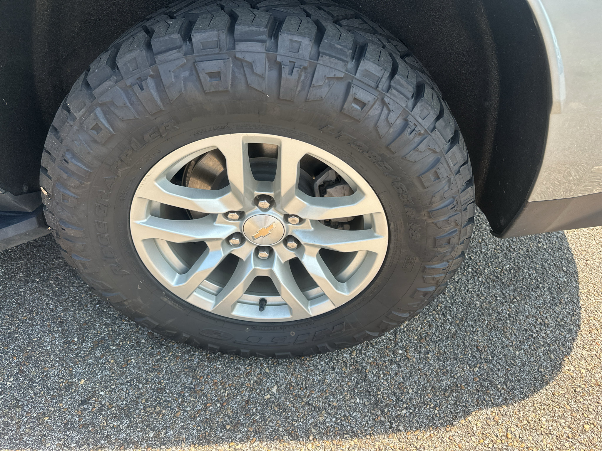 Used 2024 Chevrolet Tahoe LT AWD/4WD image 9