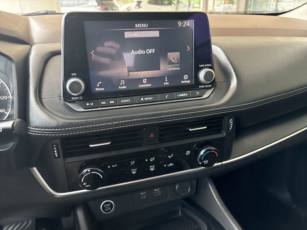 Used 2021 Nissan Rogue S FWD image 13
