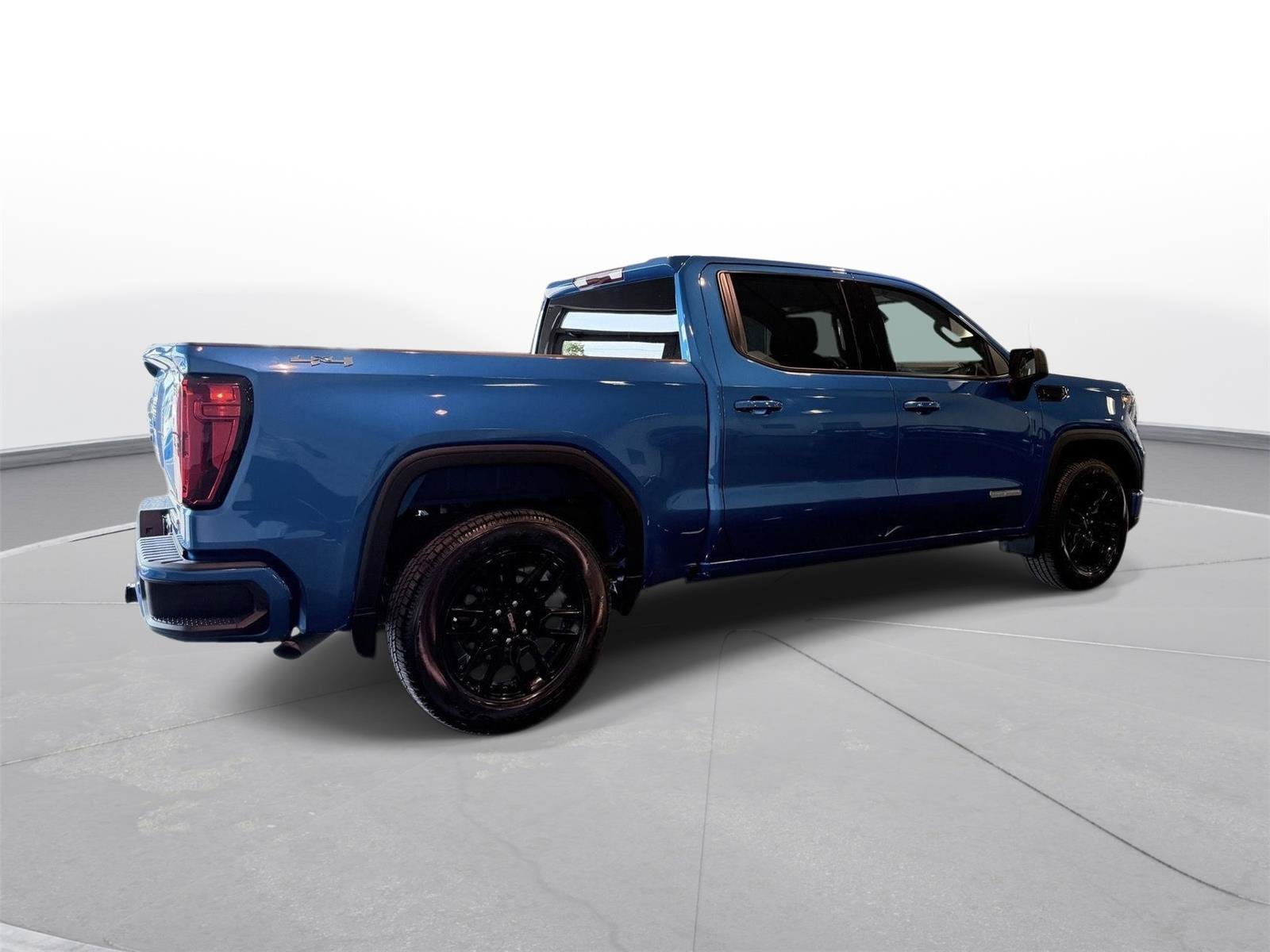 Used 2024 GMC Sierra 1500 Elevation AWD/4WD image 11