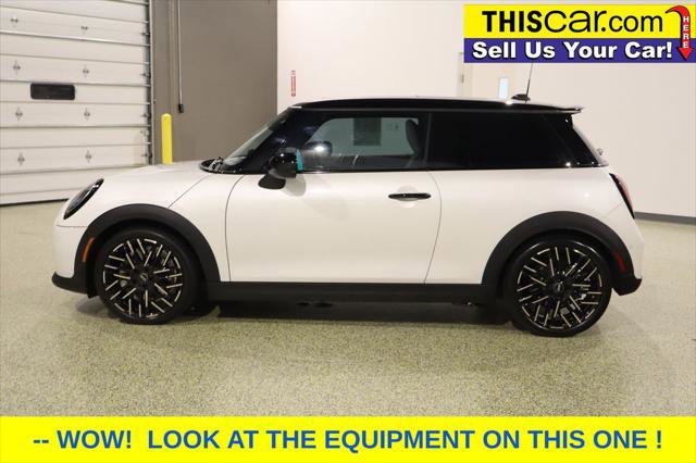 Used 2025 MINI Cooper S image 4