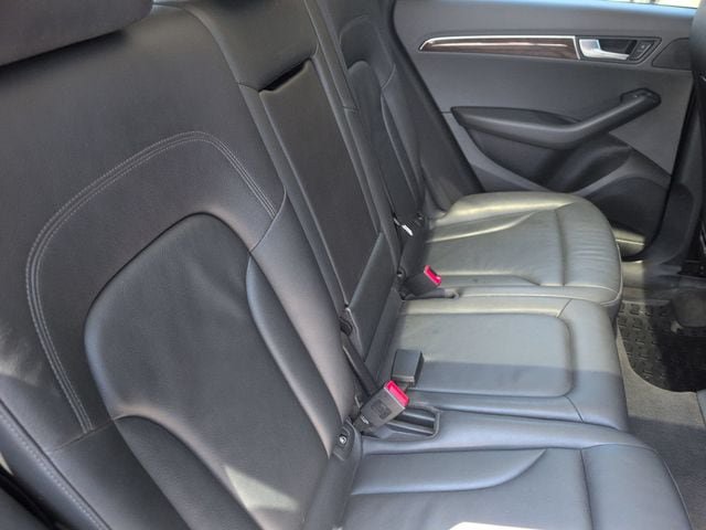 Used 2011 Audi Q5 2.0T Premium AWD/4WD image 19
