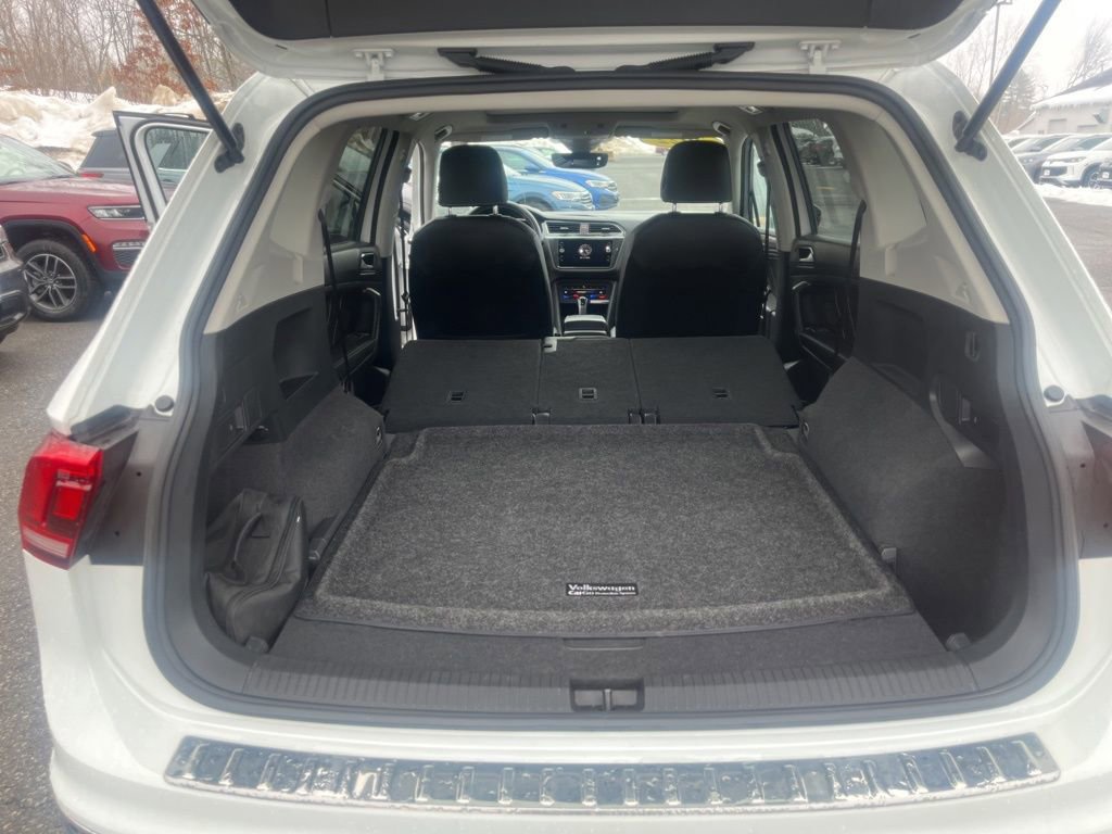 Used 2022 Volkswagen Tiguan SE image 12