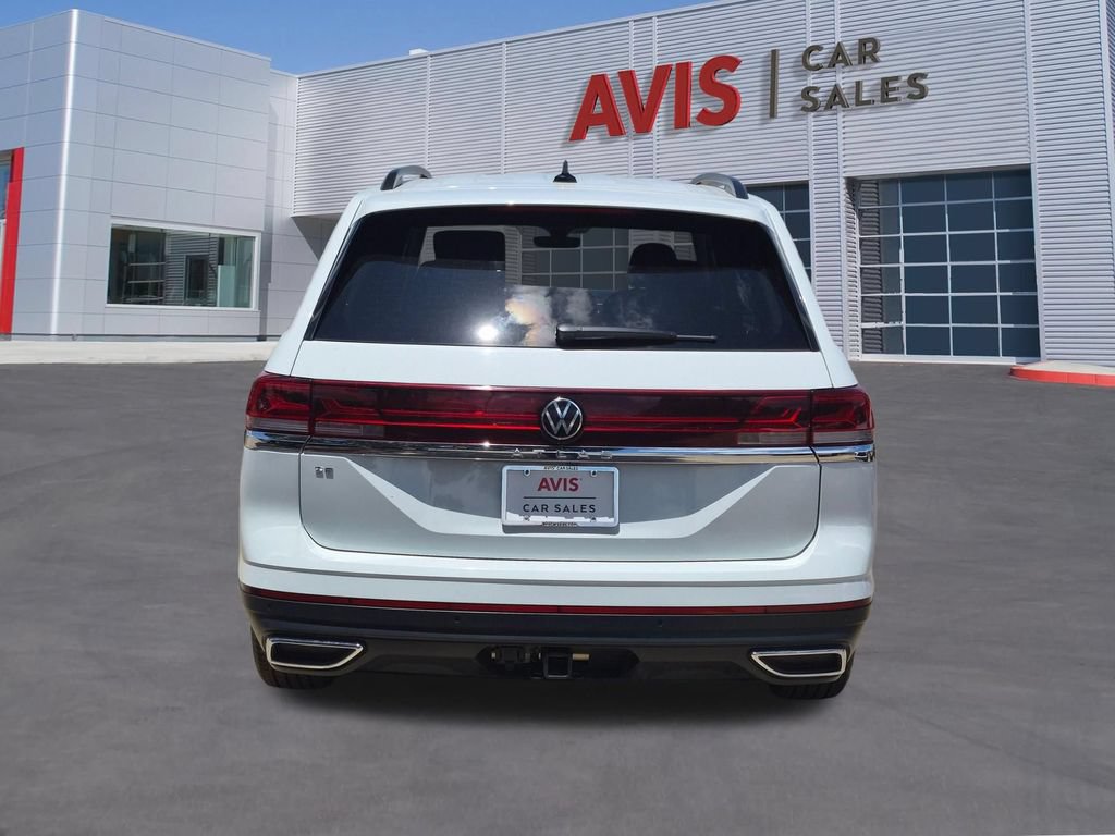 Used 2025 Volkswagen Atlas SE FWD image 7