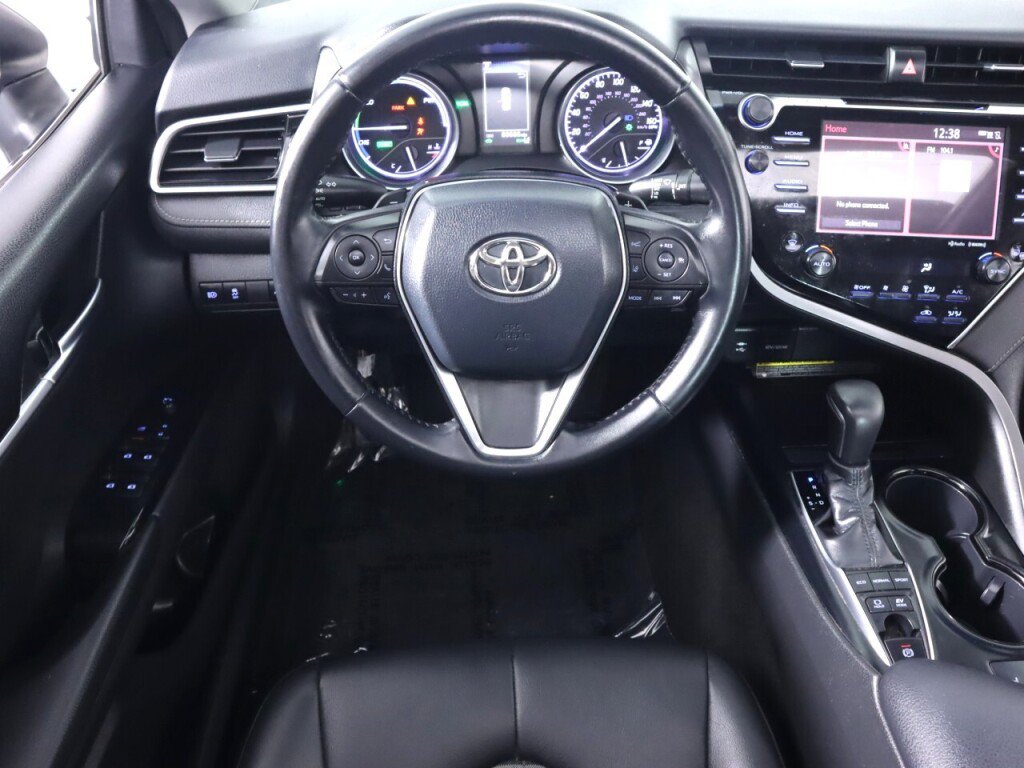 Used 2018 Toyota Camry SE w/ Audio Package FWD image 32