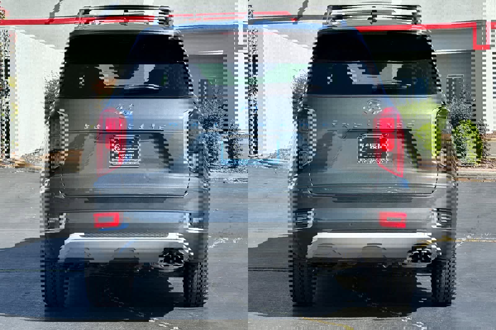 Used 2022 Hyundai Palisade Limited w/ Cargo Package image 8