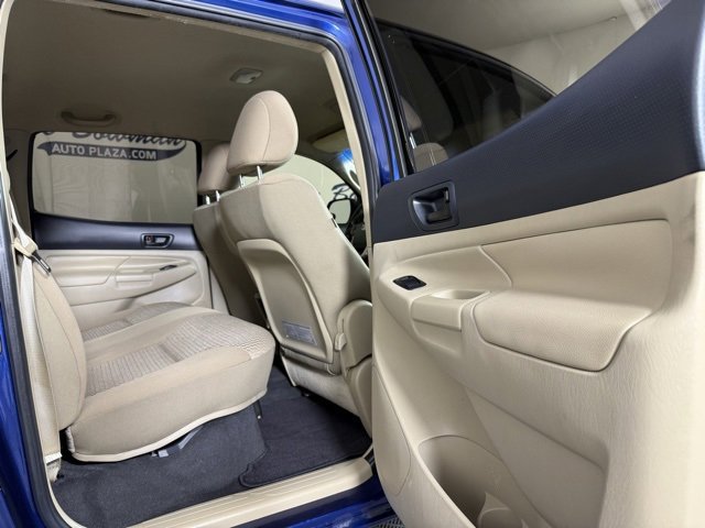 Used 2015 Toyota Tacoma 2WD Double Cab image 18