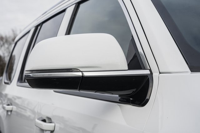 Used 2022 Jeep Wagoneer Series III w/ Premium Group I image 18