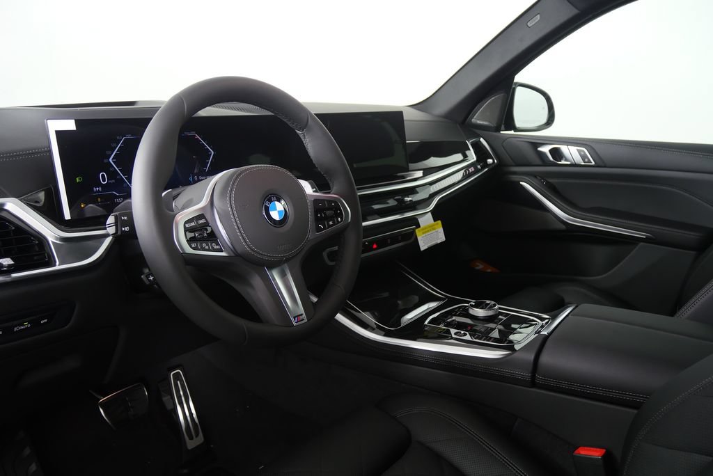 Used 2026 BMW X5 sDrive40i w/ Executive Package RWD image 13