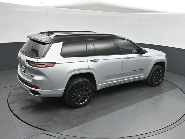 Used 2023 Jeep Grand Cherokee L Summit AWD/4WD image 34