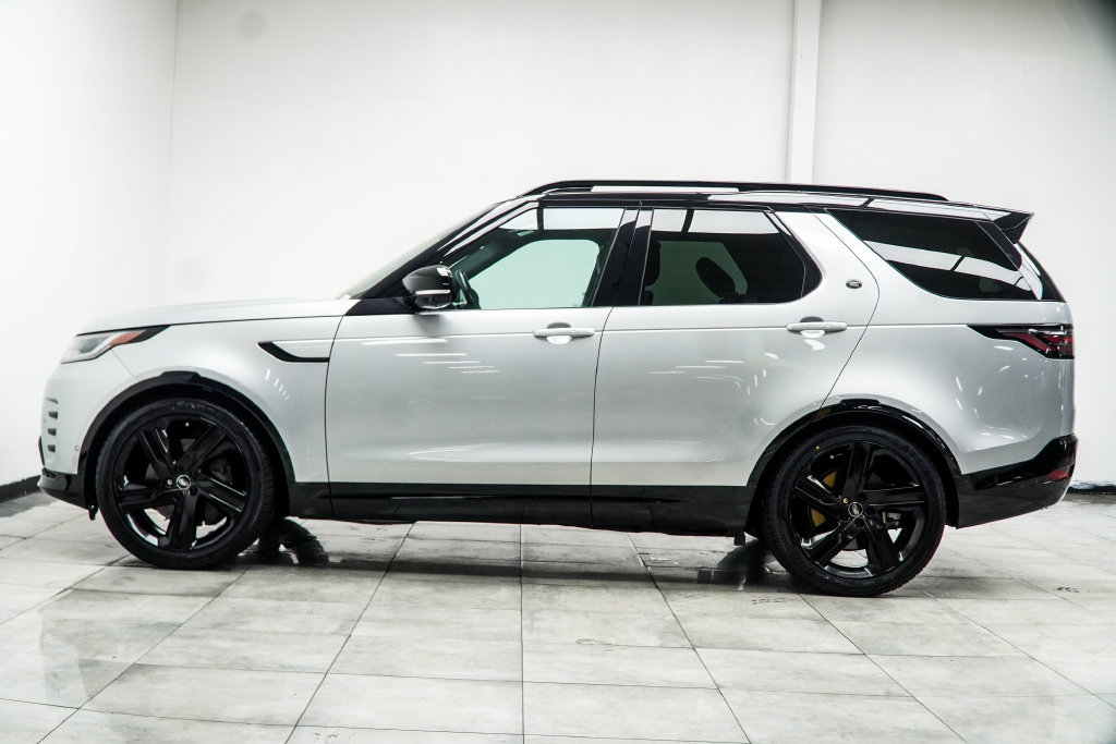 Used 2023 Land Rover Discovery HSE R-Dynamic AWD/4WD image 13