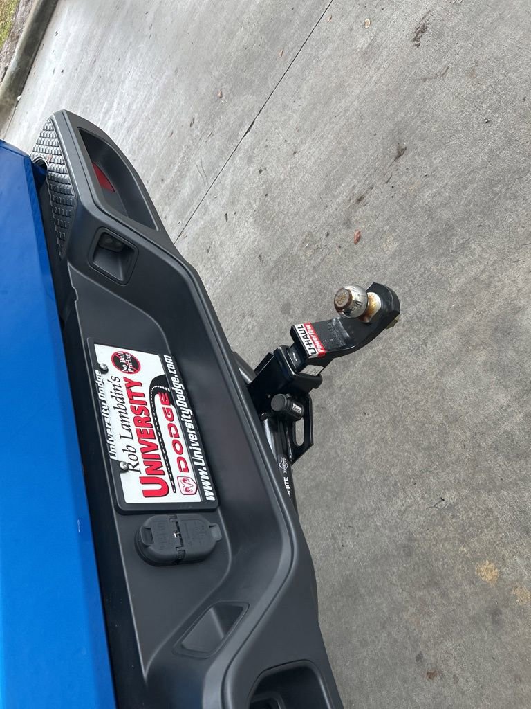 Used 2022 Jeep Gladiator Willys image 19