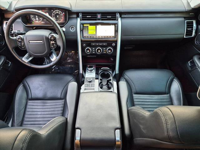 Used 2020 Land Rover Discovery HSE Luxury AWD/4WD image 18