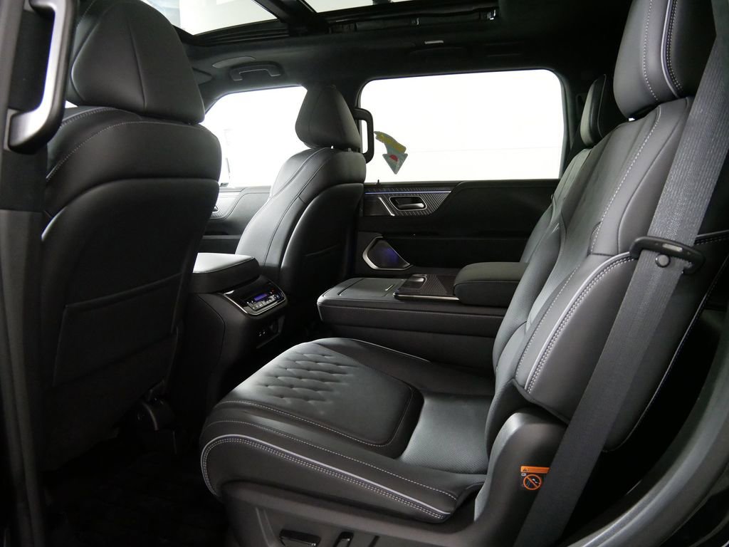 New 2025 INFINITI QX80 Autograph w/ Autograph Exterior Package image 14