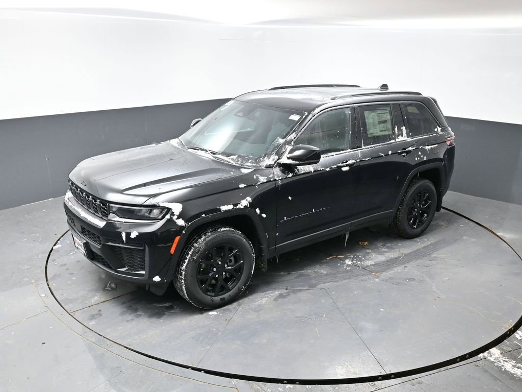 New 2026 Jeep Grand Cherokee Altitude image 33