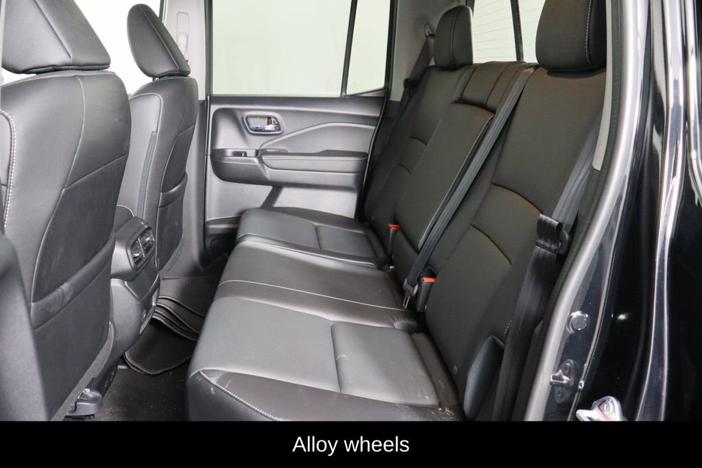 Used 2025 Honda Ridgeline RTL image 16
