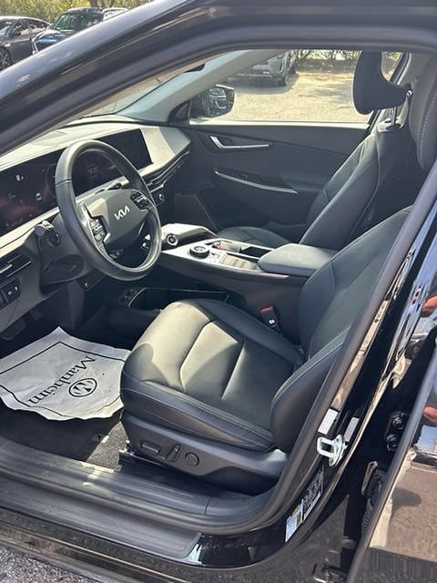 Certified 2023 Kia EV6 Wind w/ Wind Technology Package RWD image 8