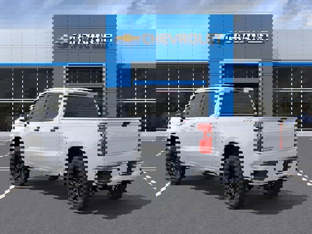 New 2026 Chevrolet Silverado 1500 Custom image 4