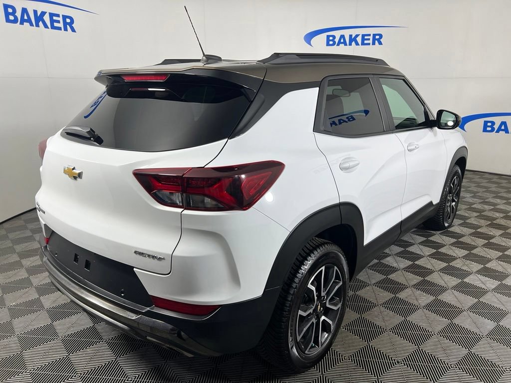 Used 2021 Chevrolet TrailBlazer ACTIV w/ Technology Package AWD/4WD image 6