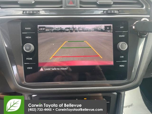 Used 2022 Volkswagen Tiguan SE image 19