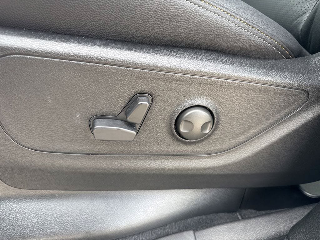 New 2026 RAM 1500 Big Horn AWD/4WD image 17